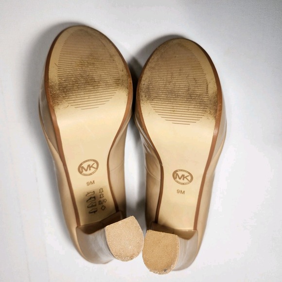 Michael Kors Lesly Patent Leather Heels‎ Size 9M  Nude 4 In Block Heel - Picture 6 of 7